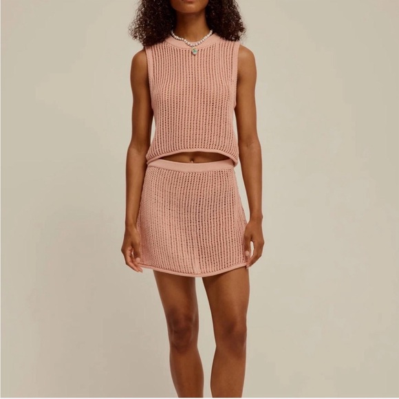 Venroy Dresses & Skirts - Venroy Knit Set Pink Top L Skirt M Matching Set From Australia
